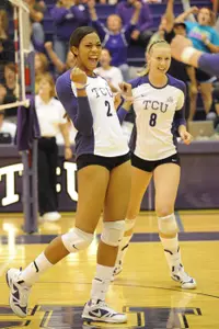 Kourtney Edwards led the team with 12 kills.