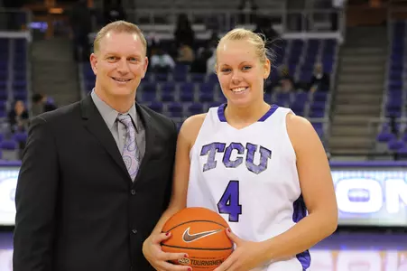 Junior guard Helena Sverrisdottir