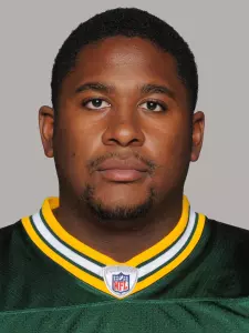 Marshall Newhouse