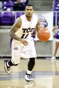 Junior guard Hank Thorns