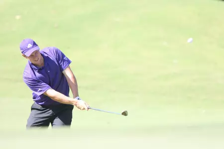 Junior Daniel Jennevret fired a 3-under par 69 Wednesday.