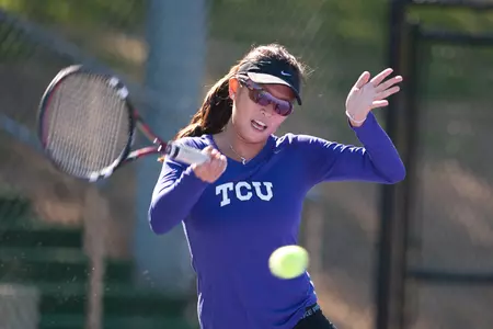 Stefanie Tan was a 6-3, 6-4 winner Friday.