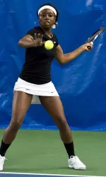 Precious Gbadamosi defeated Kylie Peek in straight sets at No. 1 singles for her first win of the young season.
