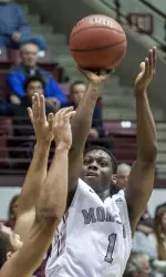 Guard Mario Dunn