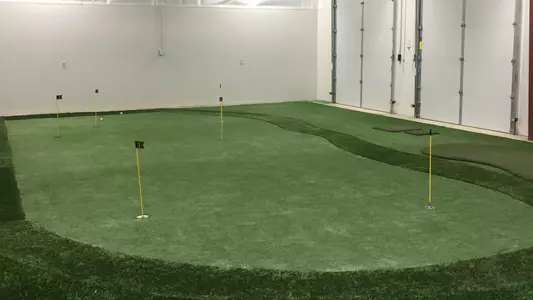 Indoor golf facility