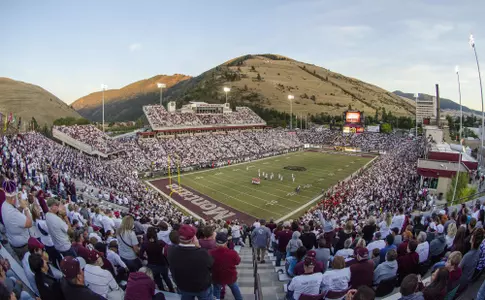 Washington Grizzly Stadium South Dakota Game 2014