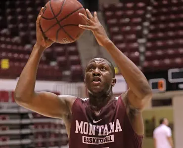 Derrick Carter-Hollinger practice