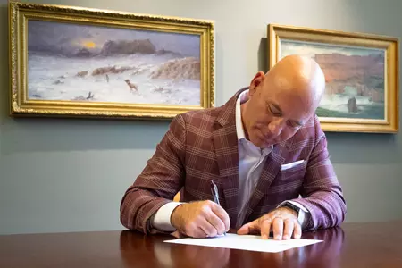 Griz Fridays signing