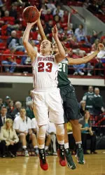 Senior guard Marissa Kastanek