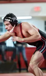 Joe DeAngelo scored a major decision at 125 pounds.