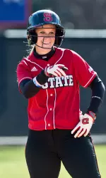 Sophomore Sara Lippard