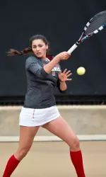 Sophomore Elisha Hande