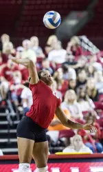 Junior Dariyan Hopper records one of her 17 kills on the day