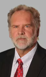 Defensive coordinator Dave Huxtable