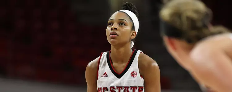 Dominique Wilson 
