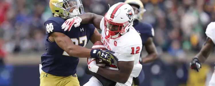 Unanswered Points Lead #9 Notre Dame to 35-14 win over #14 NC State Image