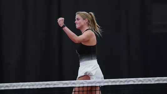 Anna Rogers fist pump