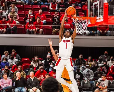 Dereon Seabron dunk Bethune