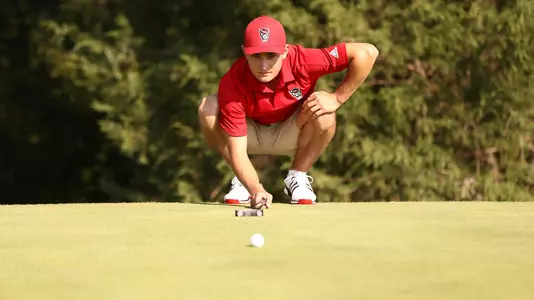 Max Steinlechner reading putt
