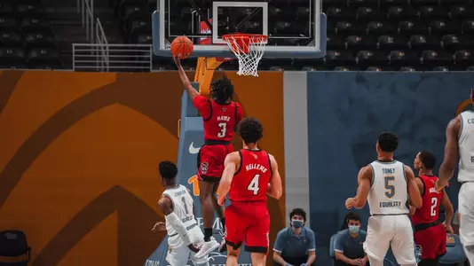Cam Hayes layup at Pitt