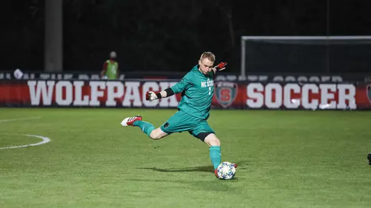 Leon Krapf Kickoff