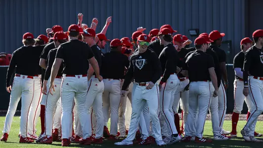 NCStateBSB_Huddle_Spring