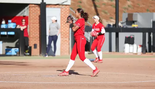 Aisha Pitching