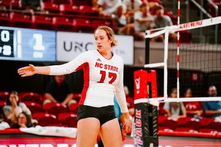 Amanda Rice, 500 kills vs George Washington