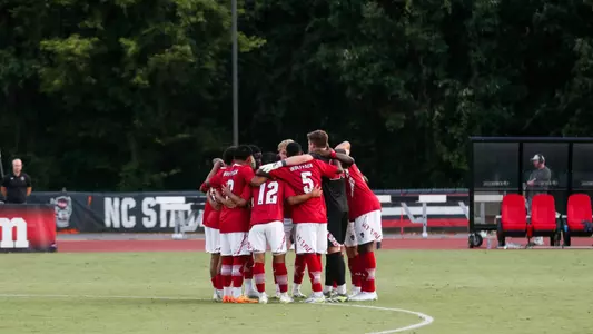 team huddle 