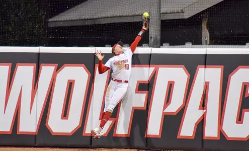 Ellie Goins Robbery Catch vs Campbell 2/16/24
