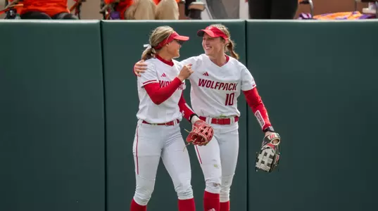 Ellie Goins & Tori Ensley post HR robbery vs #8/9 Clemson 3/2/24