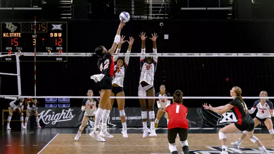 Britni Silver attacking vs Stony Brook 8/28/26