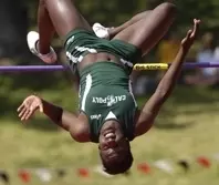 Day Wins Heptathlon, Vessey Second in 800 Image
