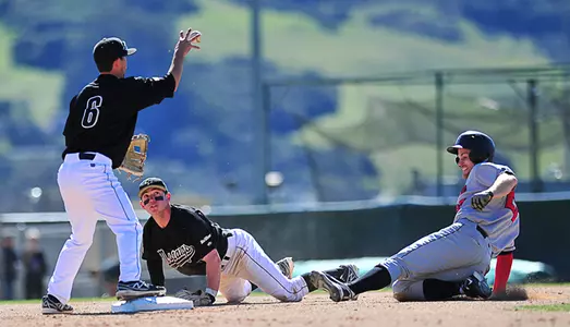 Unbeaten Cal Poly Completes Sweep of Seattle Series With 4-1 Victory Image