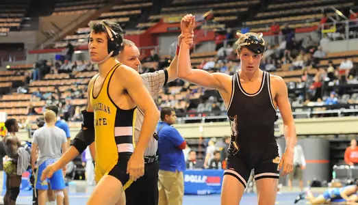 Shorts Places Second at 157 Pounds in Season-Opening Clarion Open Image