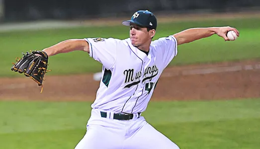 Imhof Strikes Out 14 as Cal Poly Opens Wagner Series With 8-1 Victory Image