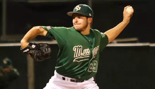 Unearned Run Enables Cal State Fullerton to Even Big West Series, 2-1 Image