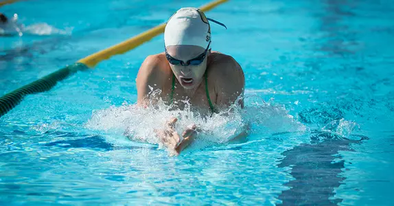 Women's Swimming & Diving Sweep All 16 Events in Win Over Pepperdine Image