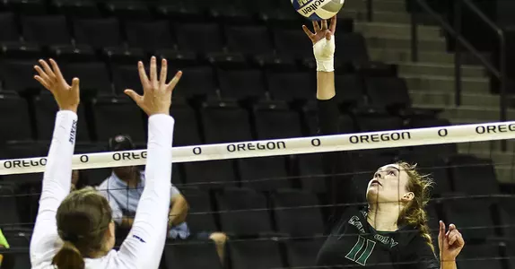 Mustangs Sweep Second Match of Nike Classic Image