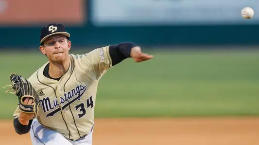 Travis Weston throws a pitch.