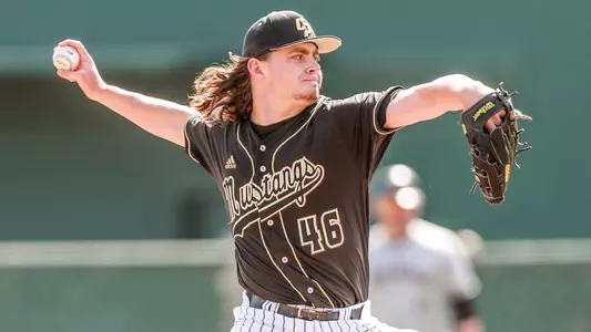 Jason Franks pitches against Long Beach State.