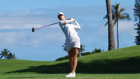 Nicole Neale tees off in Hawai'i.