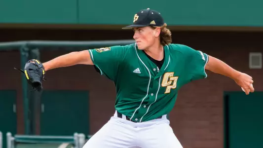 Noah Larkin throws a pitch.