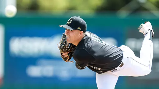 Jakob Wright delivers a pitch.