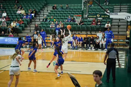 Natalia Ackerman vs CSU Bakersfield 1/20/24