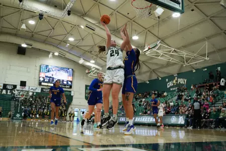 Mary Carter vs CSU Bakersfield