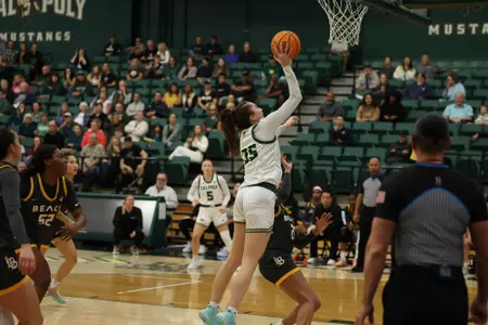 Natalia Ackerman layup vs LBSU 2/10/14