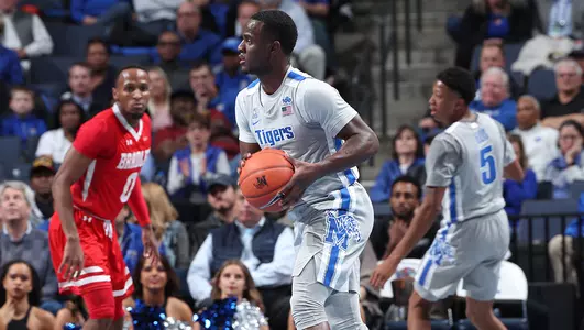 Alex Lomax, 2019 Basketball