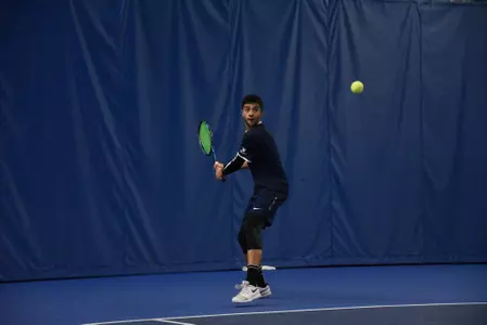Sam Feit backhand