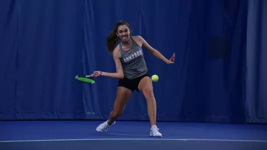 Jenna Sloan forehand
